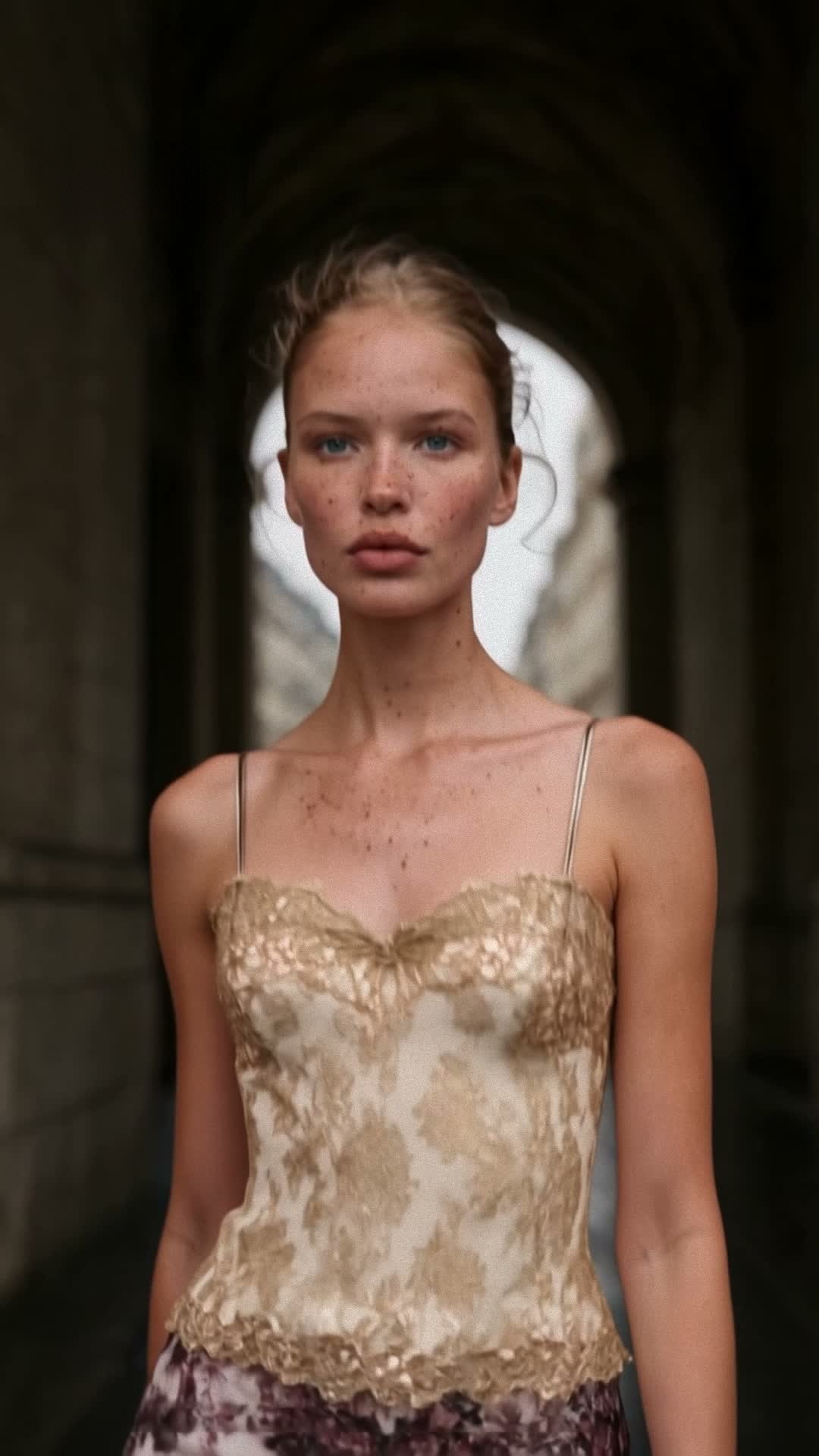 Saint Laurent Noir Parisino Spot